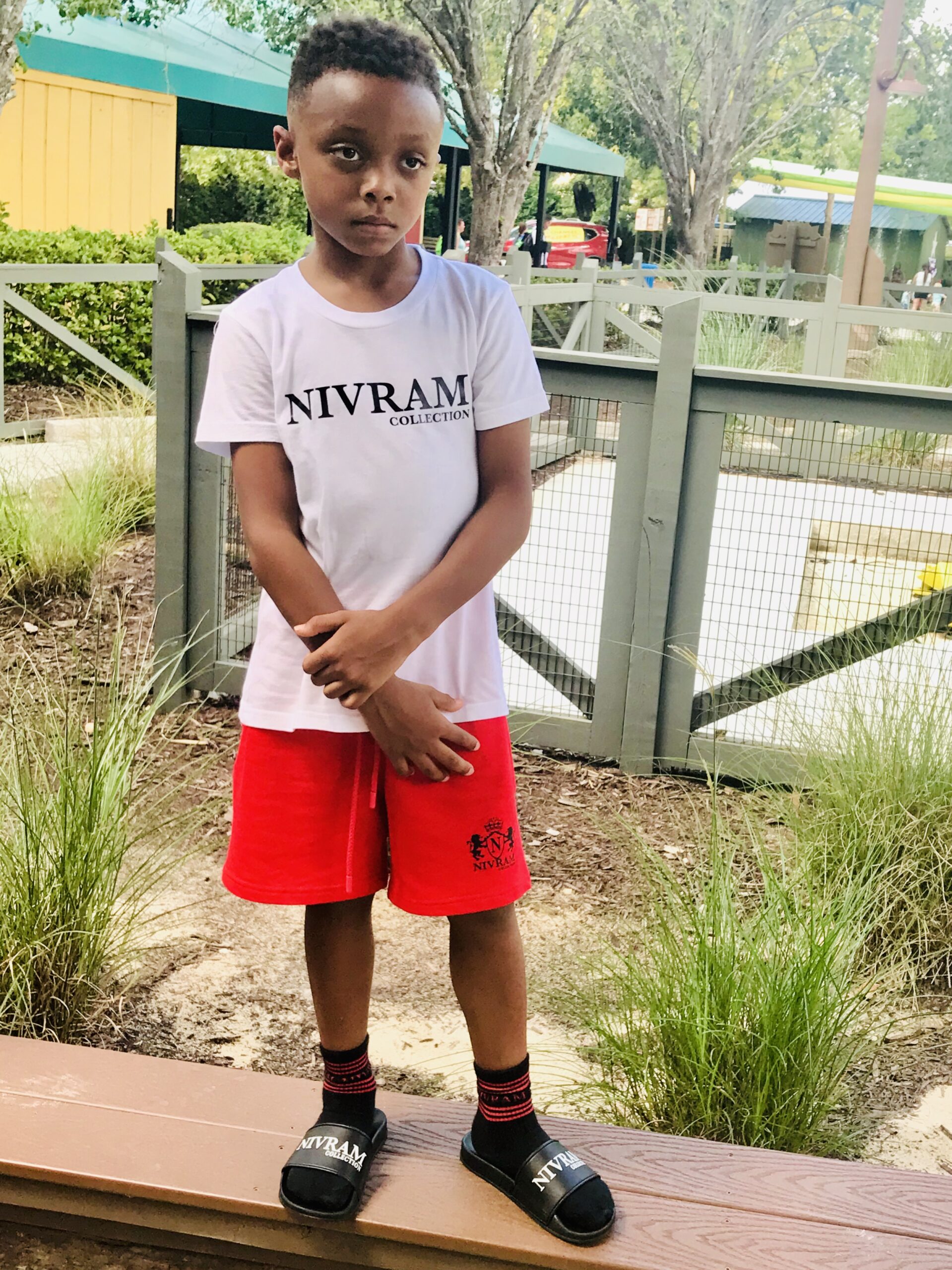 Boys Classic Crew TS (White/Black) - Image 2