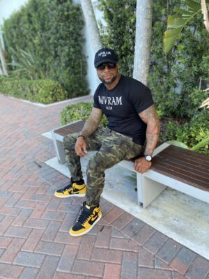 Nivram USA Distressed Cap (Black)